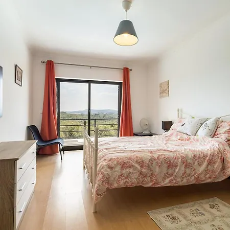 Pensionat Luxurious Retreat In Lousa Countryside 3*